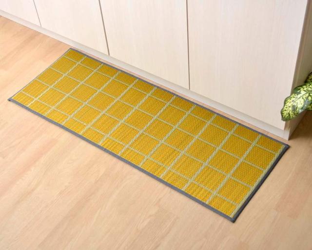 イケヒコ キッチンマット 240cm 滑りにくい加工 国産い草 シンプル 『チェック』 イエロー 約43×240cmの通販は