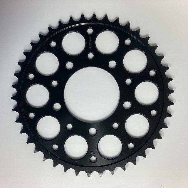 KUNIMI 国美コマース リアスプロケット スチール 品番:JMR-101-42 サイズ:520 本体カラー:ブラック