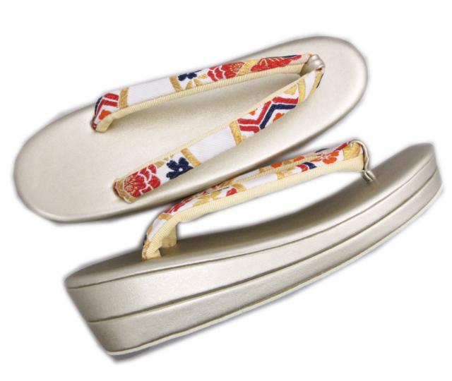 【訳有り 少難あり】 草履バッグセット 帯地 金糸入り白色地古典柄熨斗目 フリー 24.5ｃｍ 日本製 振袖 成人式 卒業式 袴 訪問着 着物 振袖用