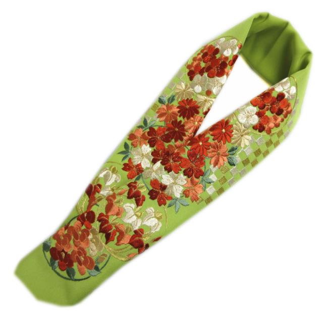 半衿 半襟 刺繍 黄緑色地 金糸入り 四季古典花輪市松 日本製 振袖 成人式 卒業式 袴 はかま 着物 女性用 5,170円