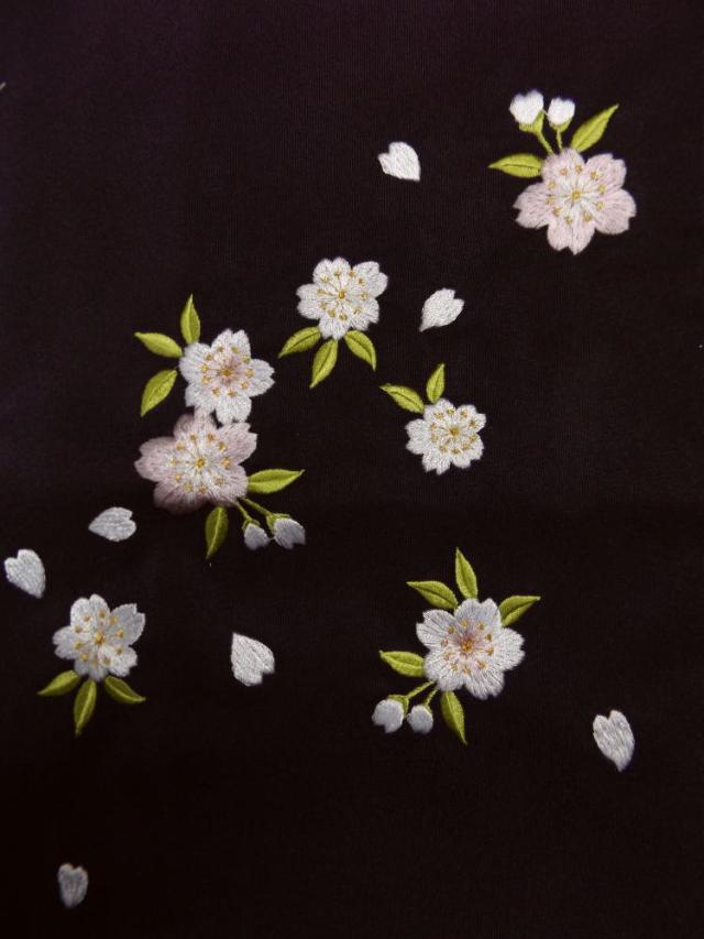 袴 はかま グラデーションぼかし 刺繍 紫色地桜 Ｓ Ｍ Ｌ ＬＬ 卒業式 謝恩会 女性用 単品 購入 洗える 袴 はかま グラデーションぼかし 刺繍 紫色地桜 S M L LL 卒業式
