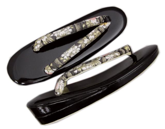 草履バッグセット 帯地 黒色地金ライン桜 フリー 24.5ｃｍ 日本製 振袖 成人式 卒業式 袴 訪問着 着物 きもの 振袖用 はかま