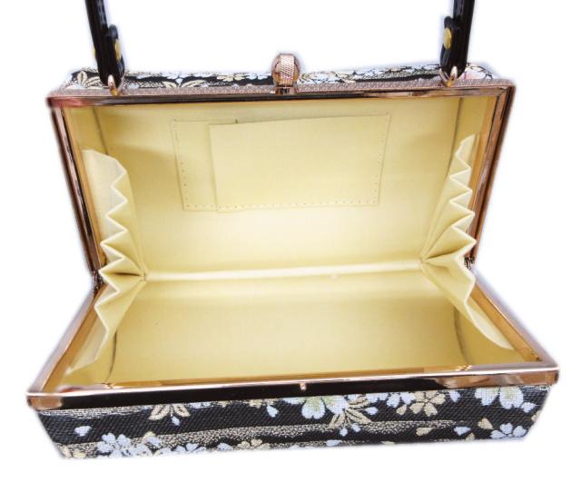 草履バッグセット 帯地 黒色地金ライン桜 フリー 24.5ｃｍ 日本製 振袖 成人式 卒業式 袴 訪問着 着物 きもの 振袖用 はかま