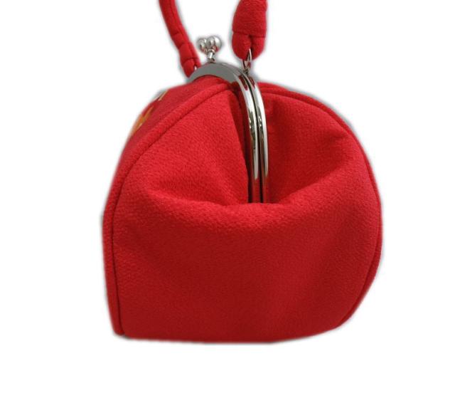 草履バッグセット 赤色地椿刺繍 フリー 23.5cm 振袖 成人式 卒業式 袴 訪問着 着物 がま口 ぞうり 振袖用 はかま ゾウリ 女性用