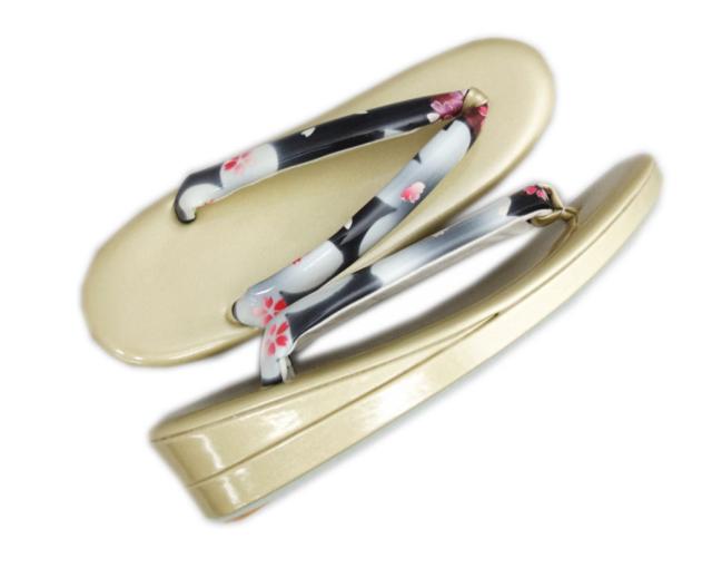 草履バッグセット 黒色地桜小桜 フリー 24.5cm 日本製 振袖 成人式 卒業式 袴 訪問着 着物 きもの 振袖用 はかま ハカマ