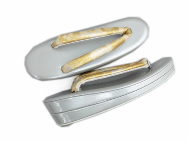 草履バッグセット 銀台横花弁型薄金地金桜 フリー 24.5cm 振袖 成人式 卒業式 袴 訪問着 着物 きもの 振袖用