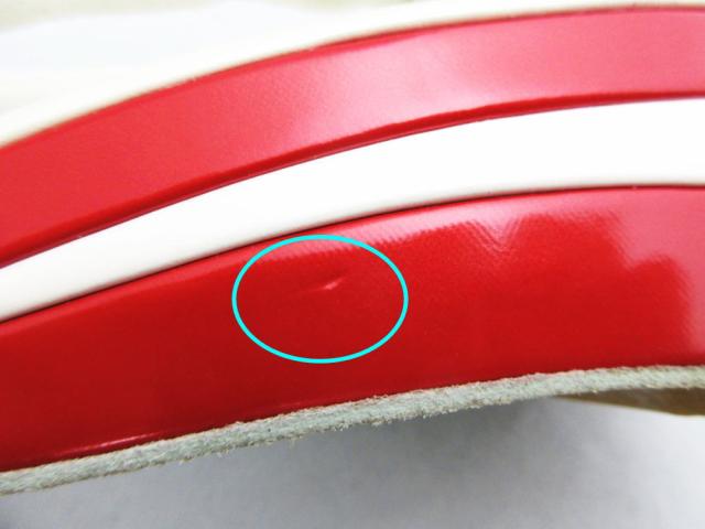 【訳有り 少難あり】 草履 ぞうり 厚底ヒール 白色赤台 白色地金糸入り桜藤刺繍鼻緒 フリー 振袖 成人式 卒業式 袴 着物 3枚芯の通販は