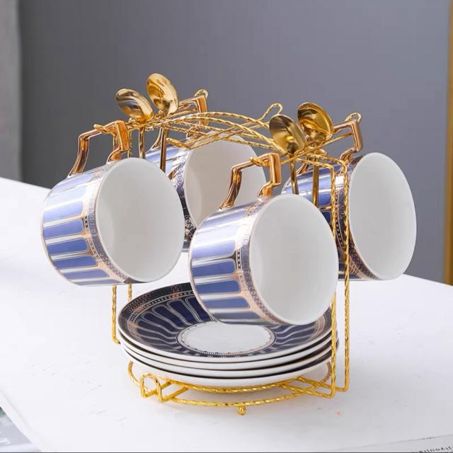 A034828ティー・コーヒーカップセット カップ＆ソーサー4客セット ．陶磁器ティーセット