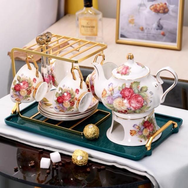 ティー・コーヒーカップセット カップ＆ソーサー4客セット ．陶磁器ティーセット ティー・コーヒーカップセット カップ＆ソーサー4客セット ．陶磁器