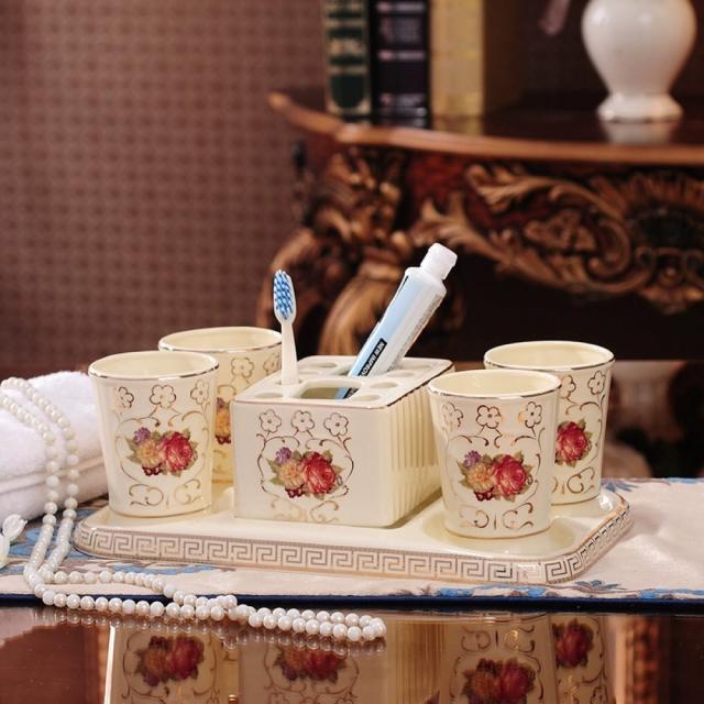 A034082洗面用品 サニタリー6点セットディスペンサー 歯ブラシスタンド 洗面所   花柄