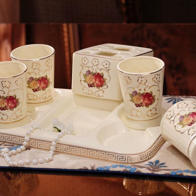 A034082洗面用品 サニタリー6点セットディスペンサー 歯ブラシスタンド 洗面所   花柄_4