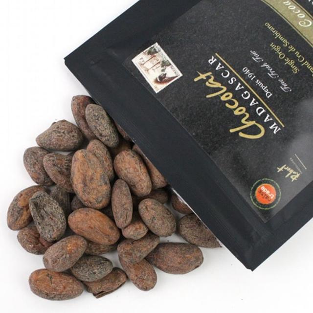 カカオ豆 ビーンズ 80g 外皮付 ロースト マヤカカオ カカオ 砂糖不使用 無添加 乾燥 ノンシュガー ドライバナナ カカオビーンズ ショコラの通販はau Pay マーケット 輸入ベビー キッズ服cherie
