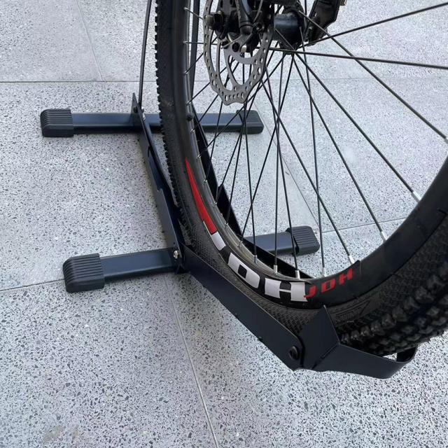 自転車スタンド 4台　サイクルスタンド　自転車 スタンド 倒れない 自転車 スタンド サイクルスタンド 4台セット 前後輪両対応 転倒防止