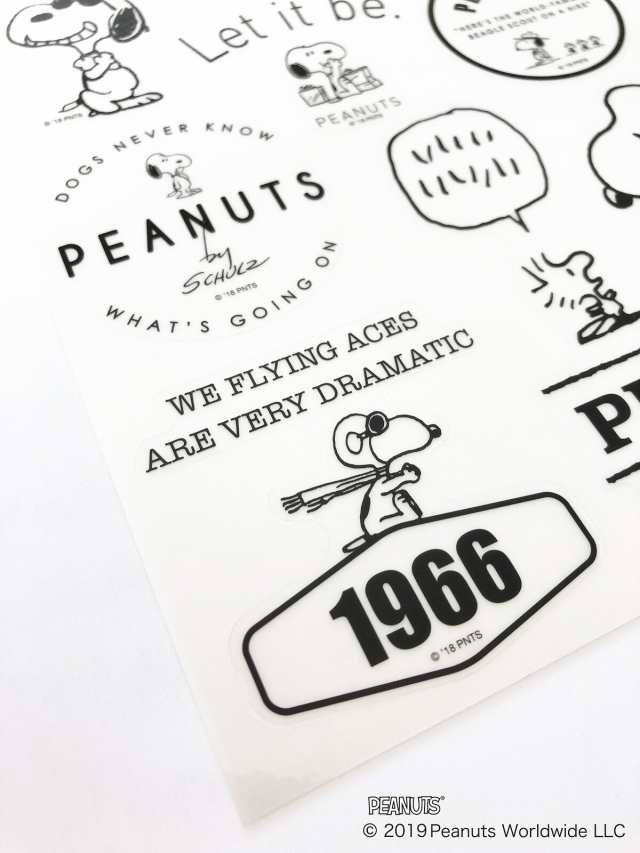 送料無料 スヌーピーモノトーン ピーナッツ Peanuts 貼って剥がせる クリアデコステッカー ウォールステッカー Pvc 壁紙 H148 W250mの通販はau Pay マーケット Decoste