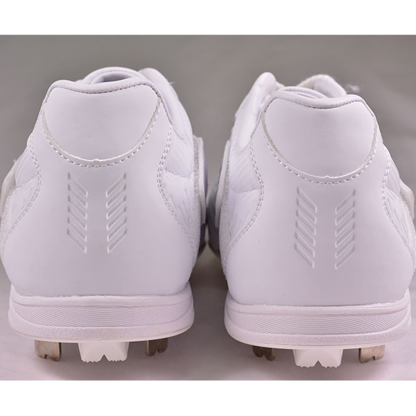 デサント スパイク 野球 合成底 埋め込み金具 コウノエベルトスパイク2G 25.0~29.5cm ホワイト DB1PJA00WH 鴻上ベルト 白スパイク 高校野球 Pカバー(P革)加工可