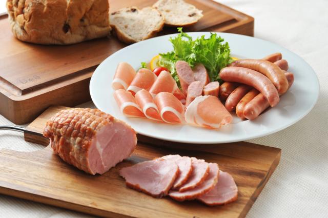 お取り寄せグルメ 送料無料 北海道 札幌バルナバフーズ ハムソーセージセット ギフト 送料無 お返し 内祝いの通販は 4,968円