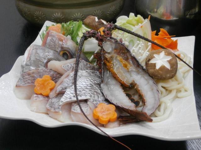 お取り寄せグルメ 送料無料 徳島 吟月 天然伊勢海老と鯛の祝い鍋 ギフト 送料無 お返し 内祝い 7,776円