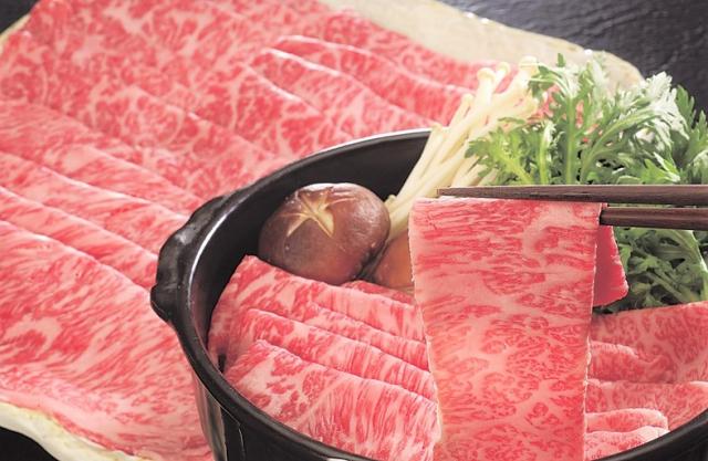 お取り寄せグルメ 送料無料 鹿児島黒牛 肩ロースしゃぶしゃぶ用（500g） ギフト 送料無 お返し 内祝い