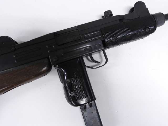 【中古】マルシン MARUSHIN モデルガン マルシン ウージー 木製ストック付 UZI SMG 発火式 モデルガン カートリッジ7発付 (marushinuzi)