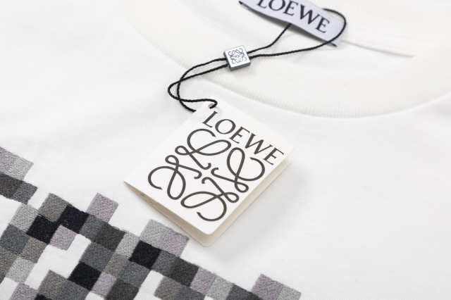 夏新作LOEWE ロエベ 23ss モザイク刺繍Tシャツ 半袖 の通販はau PAY