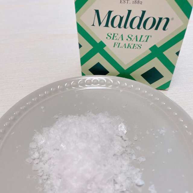 シー　シーソルト　Salt　250g　マーケット－通販サイト　Maldons　1個　食塩　マルドン　海塩　keyroom　Sea　ソルト　au　PAY　マルドンの塩　送料無料の通販はau　マーケット　PAY　塩　しお