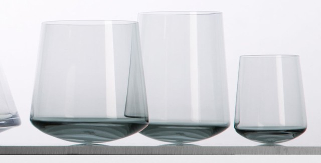 STAND UP / SIEGER by ICHENDORF Smoke Digestif Glass カクテルグラス スモーク ２個セット シーガーデザイン イッケンドルフ ガラス おしゃれ タンブラー ギフト イタリアの通販は