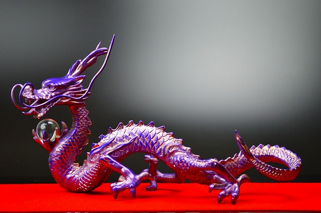 NO-19≪皇帝に仕えている品格が最高の五本指の龍≫ 《五本指の龍