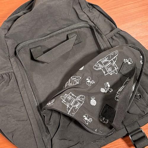 送料無料 ピーナッツ/スヌーピー 超軽量たためるリュック SPZ-4012-3 / ブラック グレー journeyシリーズ ジャーニー パッカブル ポケッタブル