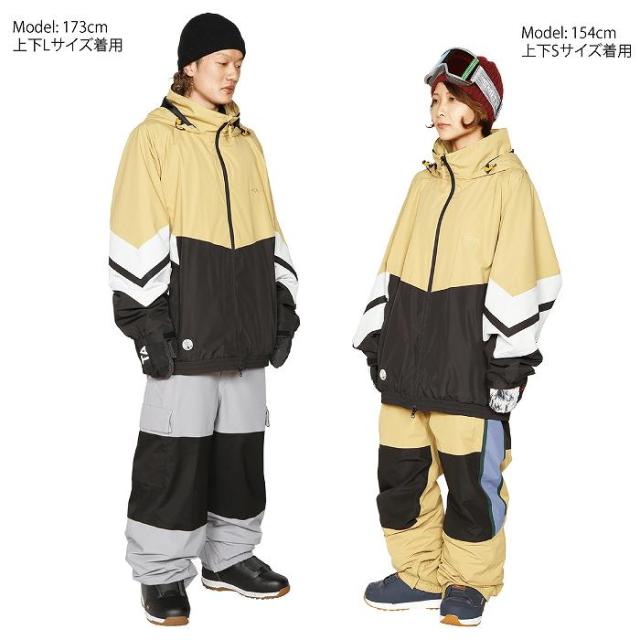 SCAPE エスケープ レディース スノーボード ウェア  M  新品 SCAPE エスケープ ウェア TRACK 2 JACKET 22-23 BLACK/BEIGE