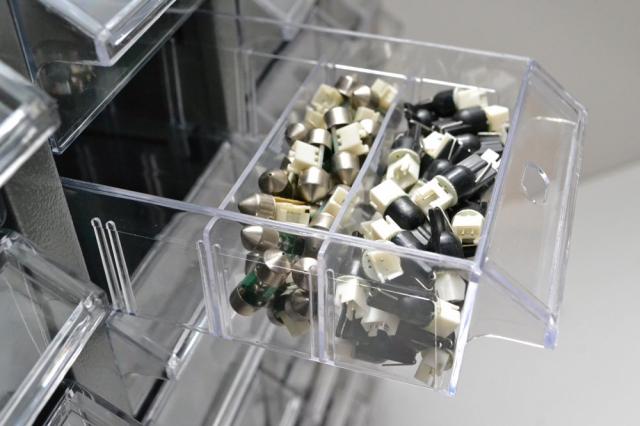 スチール製 パーツキャビネット 部品 収納 パーツケース ボルト棚 工具 4列-10段 引き出し：クリア S410-A_6