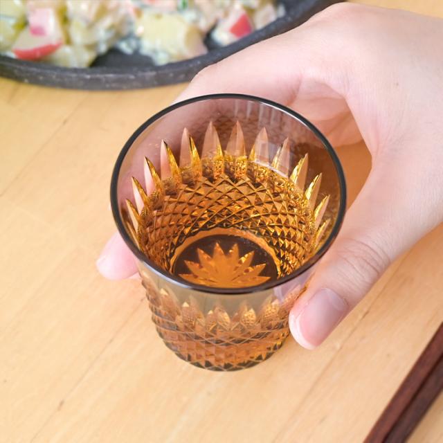 八千代切子 瑞穂 杯 (古代紫) LSA19764SP-C722 切子 切子グラス おちょこ クリスタル おしゃれ 琥珀 紫 硝子 ぐい？み 日本酒 日本製 高級 切子硝子 色被せ お猪口 酒器 ギフト 2026 父の日 グラス 退職祝 プレゼント 男性 冷酒グラス 内祝 長寿 誕生日 贈答品_12