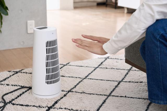 aioLAB i-HEATER ミニファンヒーター 18畳 自動運転 UV除菌 コンパクト