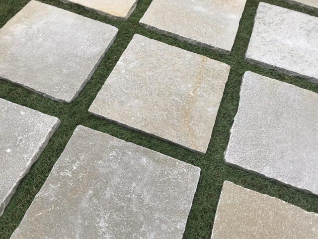敷石 庭 石 平板 ステップストーン 300mm角 20mm厚 4枚 フレンチ
