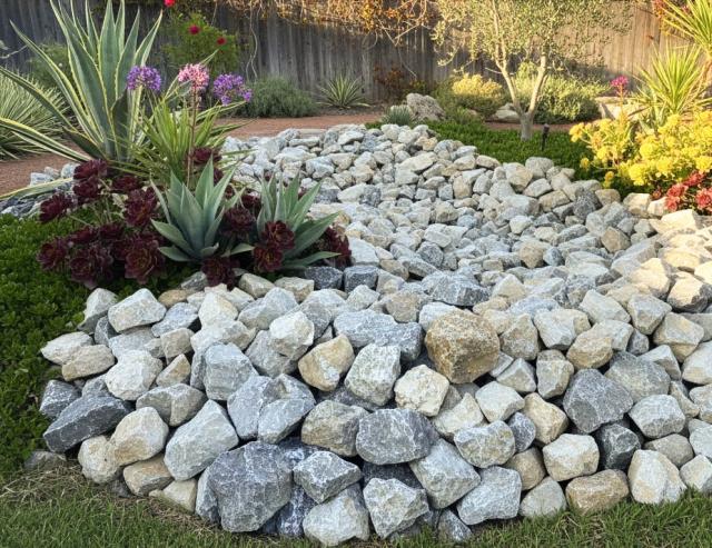 庭石 ロックガーデン 庭 石 岩 グレー ガーデニング 割栗石 キャッスル