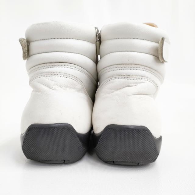 BENESU レザー アンクルブーツ サイドジップ 定価52800円 サイズ