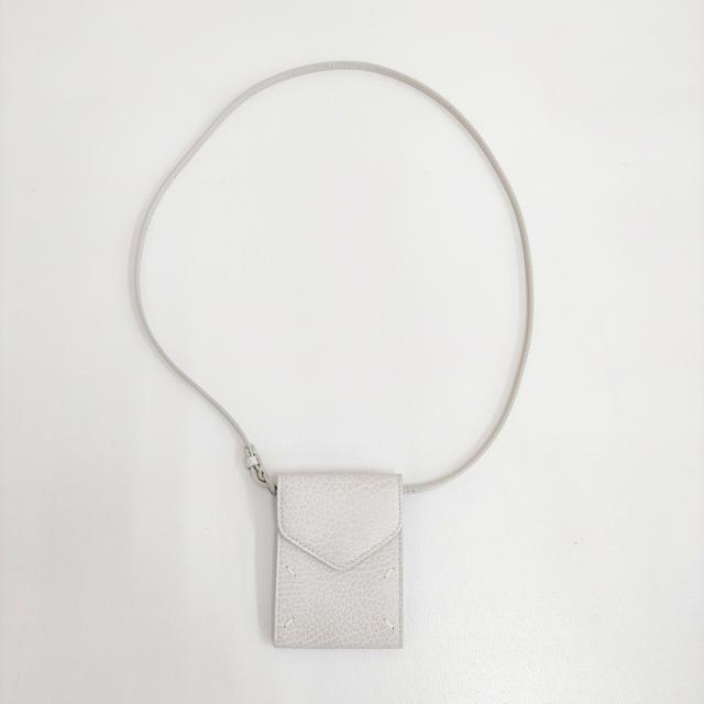 MAISON MARGIELA 未使用品 ショルダーカードケース レザー S56UI0213 カードケース ホワイト レディース メゾンマルジェラ【中古】5-0315G♪