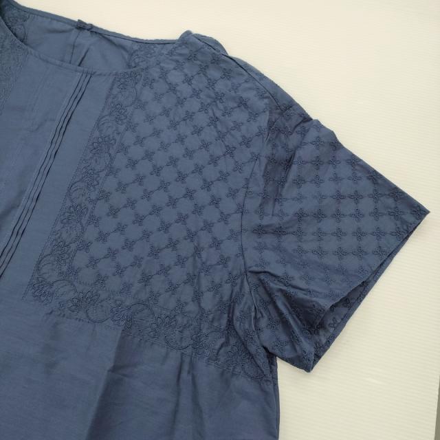 自由区 新品 エンブロイダリーローン Tブラウス 接触冷感・洗える ブラウス シャツ 25AW ネイビー レディース 自由区【中古】6-0324S♪_3