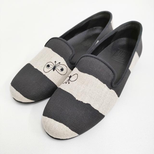 mina perhonen 新品 aurinko choucho 21.5cm 定価28600円 black border スリッポン 25SS ブラック レディース ミナペルホネン【中古】5-0930G♪