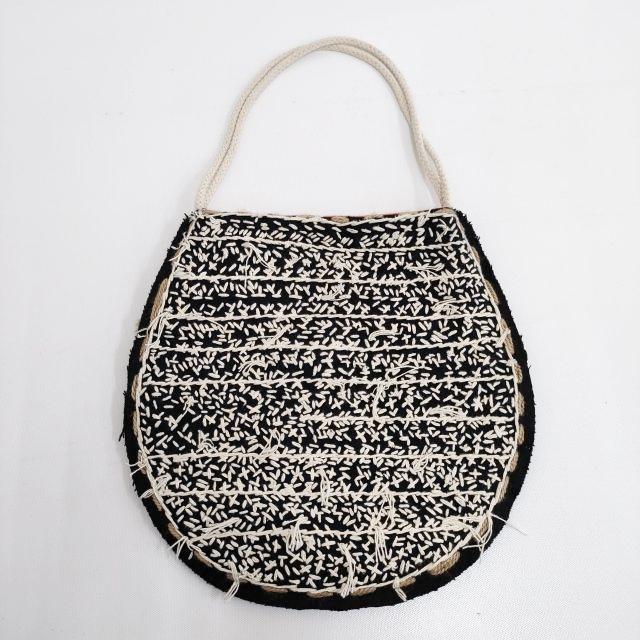Khadi and Co ウールフェルト手刺繍丸型バッグ 定価29700円 トートバッグ ブラック ホワイト レディース カディ アンド コー【中古】4-1011T♪の通販は