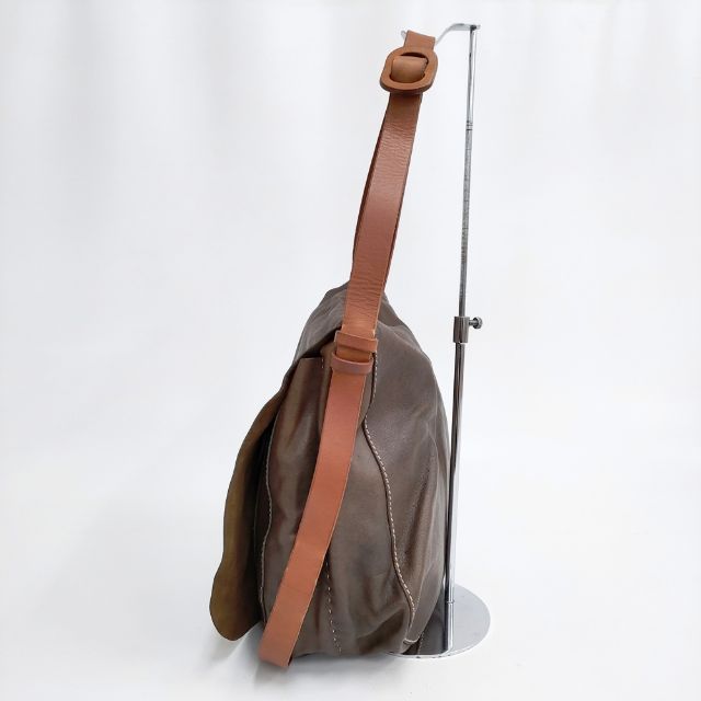 Henry Cuir アンリークイールショルダーバッグ刺繍