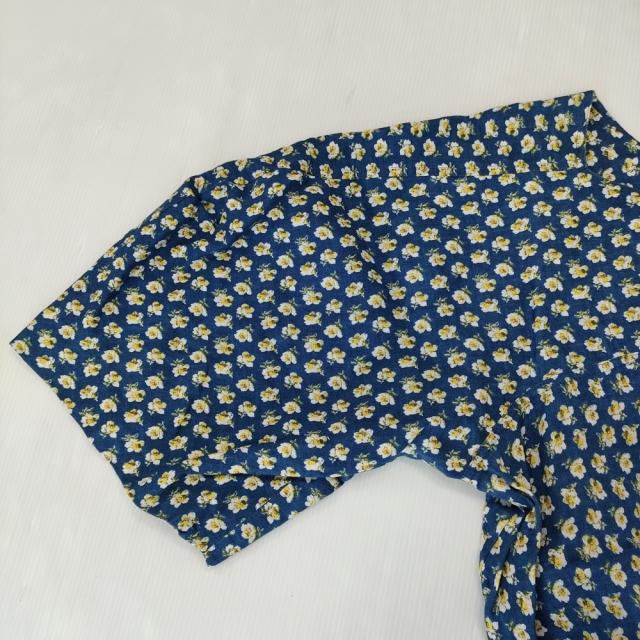 R&D.M.Co- ナーサリープリント NURSERY 花柄リネンスクエアネック