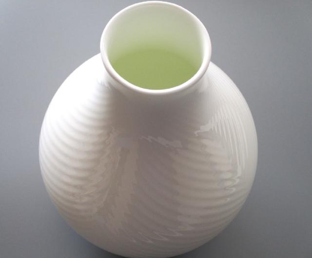 ウェッジウッドWEDGWOOD ﾎﾜｲﾄﾌｫﾘｱ WHITE FOLIA VASEﾍﾞｰｽ 23cm【花器