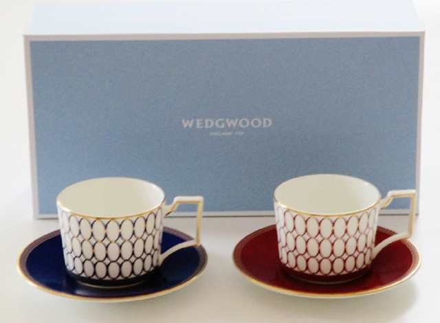 ウエッジウッドWEDGWOOD ルネッサンスゴールド ティーカップ＆ソーサー ペア（レッド・ブルー）【ペア食器】【ブランド食器】【御結婚御祝・内祝・新築御祝・還暦御祝・御礼・寿・ギフト包装可能】の通販はau  PAY マーケット - 神戸セレクト(輸入ブランド洋食器・雑貨販売 ...