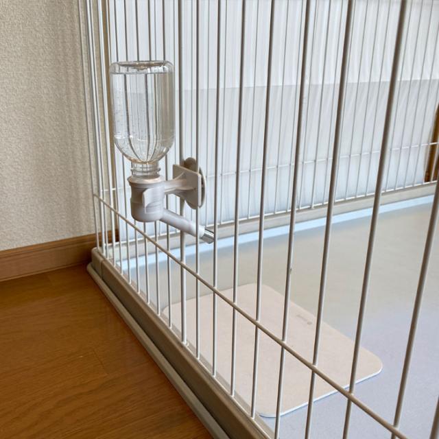 トスレ ペット専用 珪藻土 水飲み 吸水 マット レギュラー 犬 ネコ トレイ 北海道稚内珪藻土 水切り トレー アスベストなし おしゃれ 小型 中型 猫 いぬ グッズ 給水器 ウォーター スタンド 水飲み器 受け皿 乾燥 湿気取り 食器 留守番 皿 ボウル 日本製_12