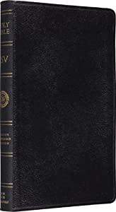 The Holy Bible: English Standard Version  Black Genuine Leather  Classic Reference Edition(中古品)
