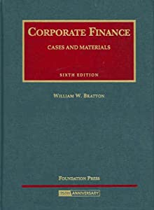 Corporate Finance: Cases and Materials (University Casebook Series)(中古品) 12,247円
