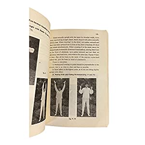 300 Questions on Qigong Exercises(中古品)