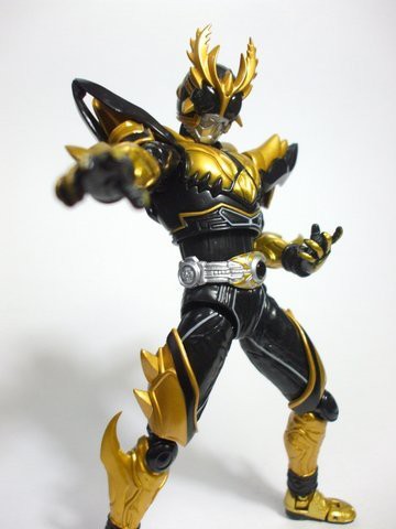 魂ウェブ商店限定 S.H.Figuarts 仮面ライダー クウガ ライジングアルティメ（中古品）の通販は