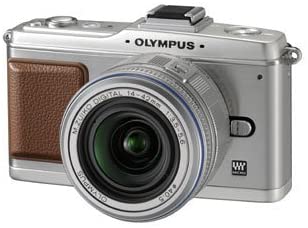 OLYMPUS ミラーレス一眼 PEN E-P2 レンズキット シルバー E-P2LKIT-SLV（中古品）