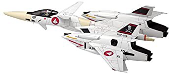 ウェーブ 超時空要塞マクロス VF-4 ファイター形態 1/72スケール 全高約21cm 色分け済みプラモデル MC057（中古品）